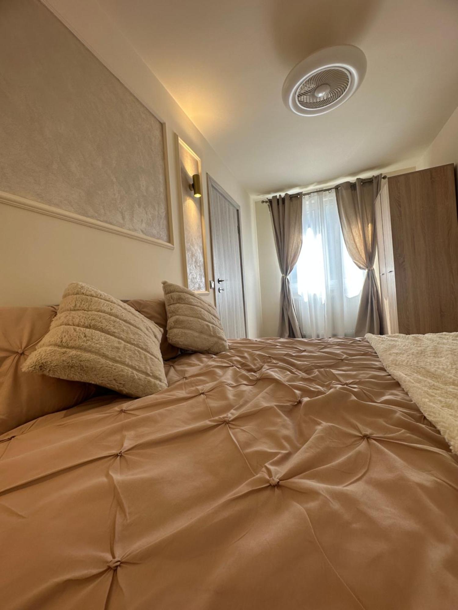Апартаменты Angel House Дева Экстерьер фото